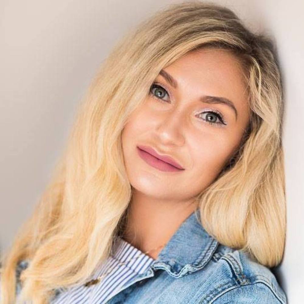 Meet your Posher, Anna